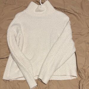 Abercrombie & Fitch Cream Turtleneck Sweater